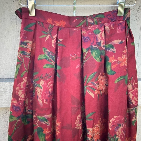 Abercrombie & Fitch Floral Maxi Skirt - Red and Green - Picture 8 of 10
